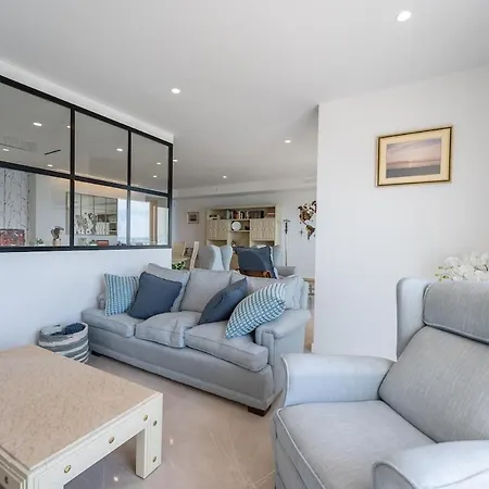 Appartement Lxr Niza 3hab Frente Al Mar